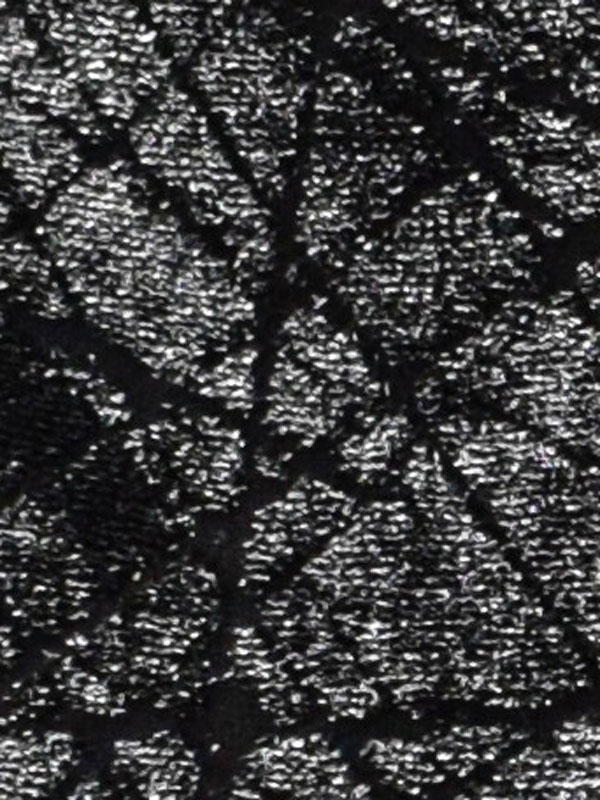 0004 BLACK