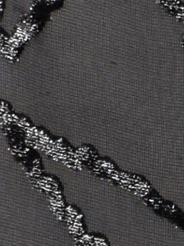 0004 BLACK