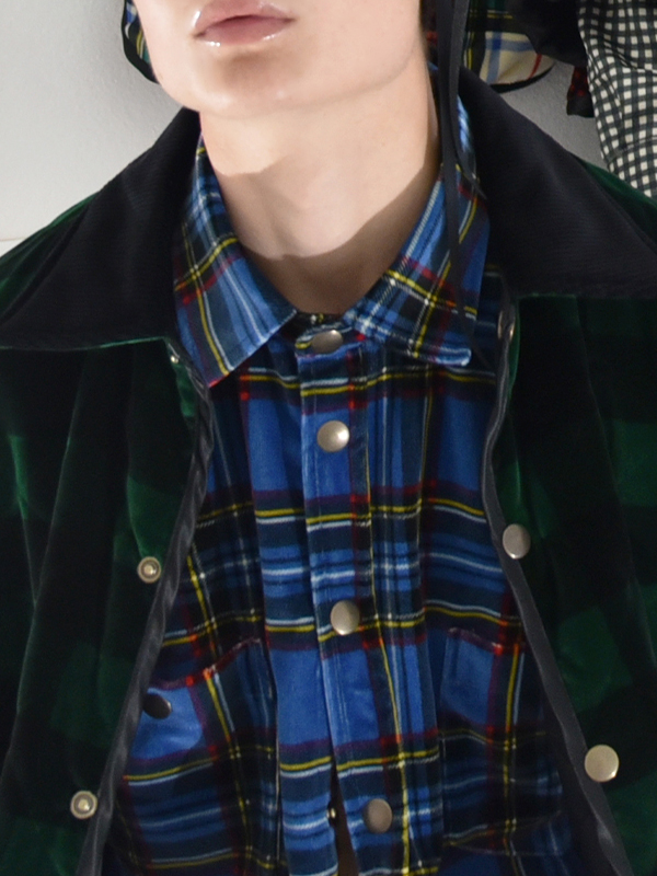 708 692 LV - VELVET COAT TARTAN STEWARD