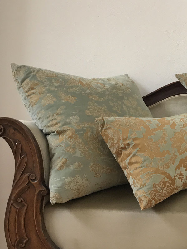 VELVET METALLIC TOILE DE JOIE