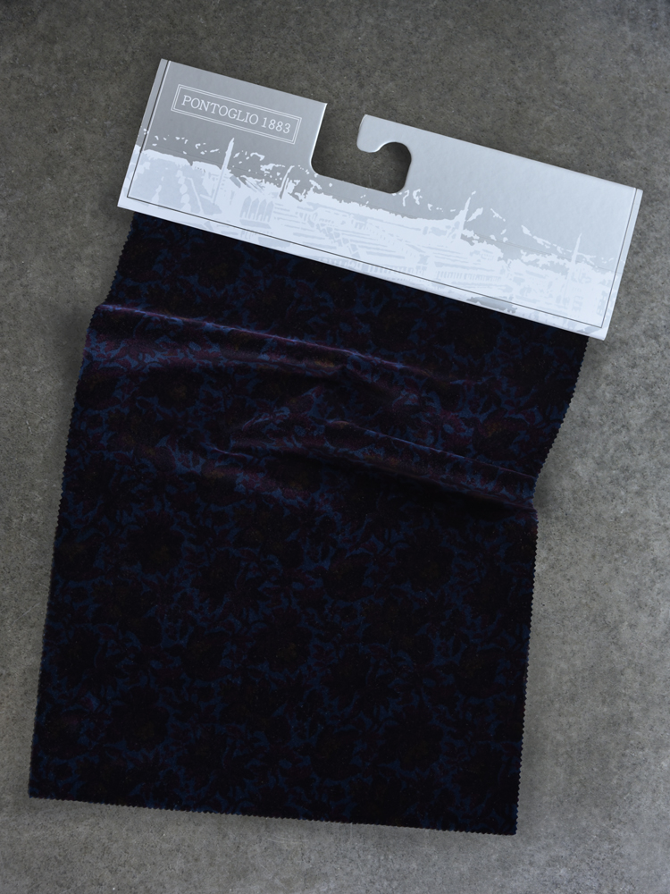 FLOWER DARK - 700 0S5 N