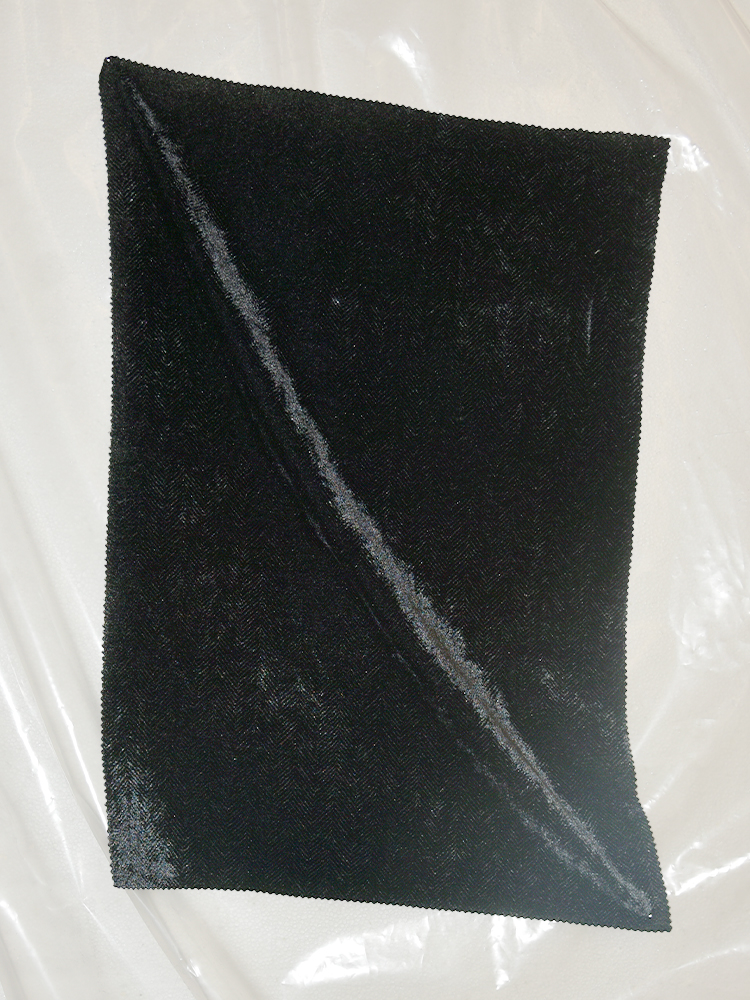 NIGHT SHADE - L70 HI5 LV