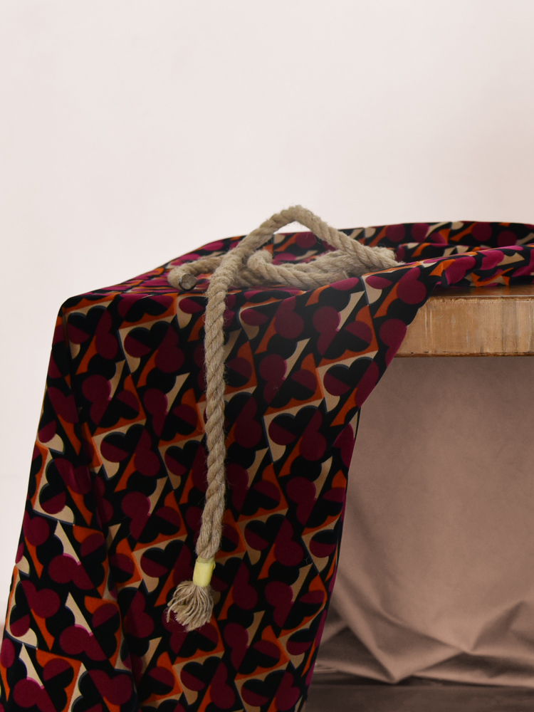 HORNAMENTAL VELVET - 708 P93 HL