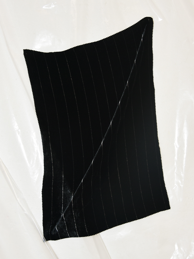 PINSTRIPE - L31 565 LV