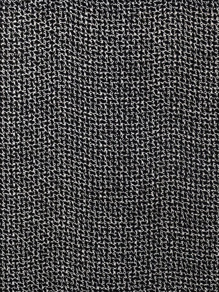 BLACK & WHITE - L31 F03 LV 