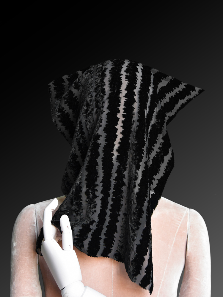 VELVET BLACK EVENING - L31 DP9 LV