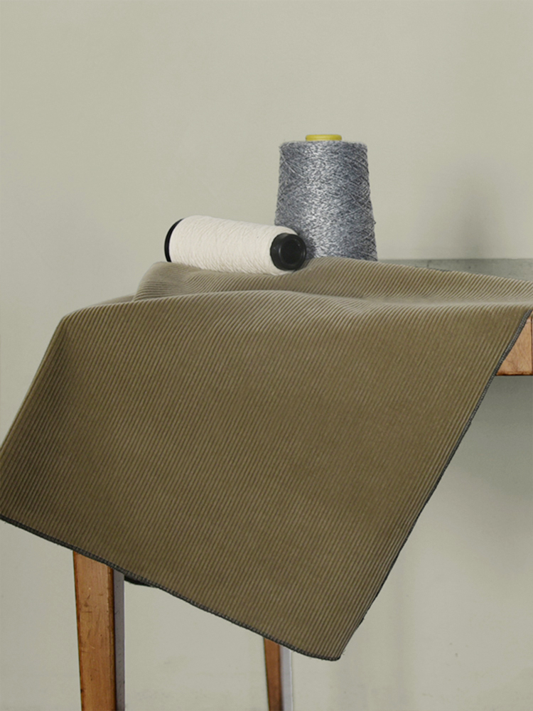 CORDUROY - 504 000 H0