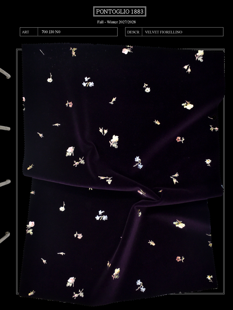ROMANTIC TAPESTRY - 700 JJ0 N