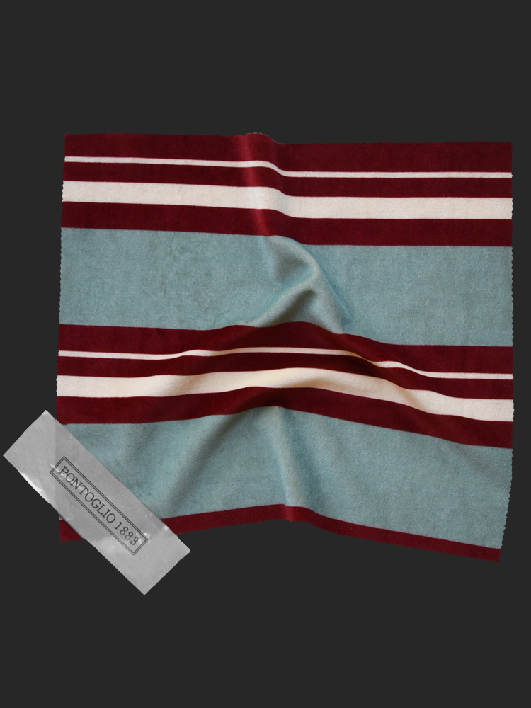 STRIPES - 700 IB1 AV