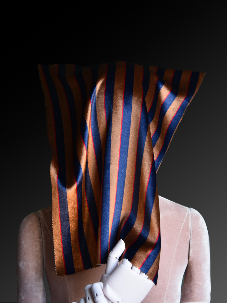 VELVET REGIMENTAL - L31 DQ8 K