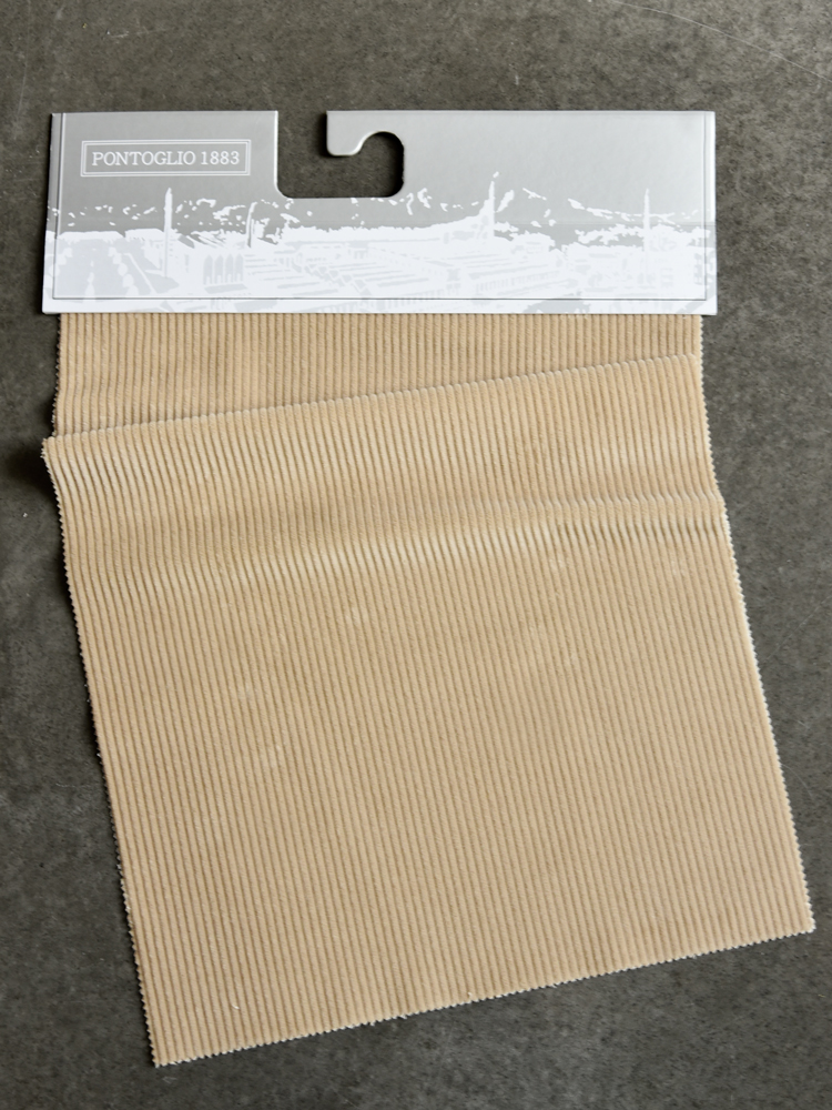 BIG CORDUROY - 608 000 A