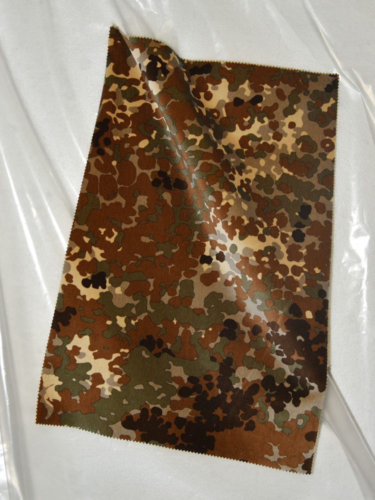 CAMOUFLAGE - 752 G94 AV
