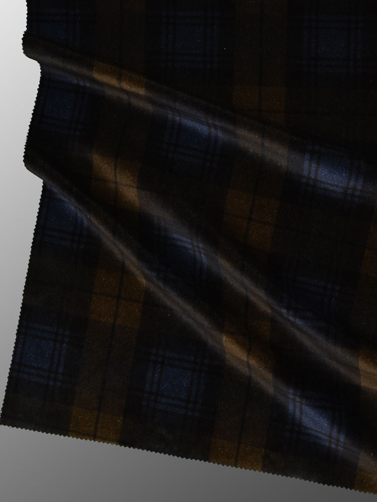 VELVET TARTAN - 700 BT1 LV