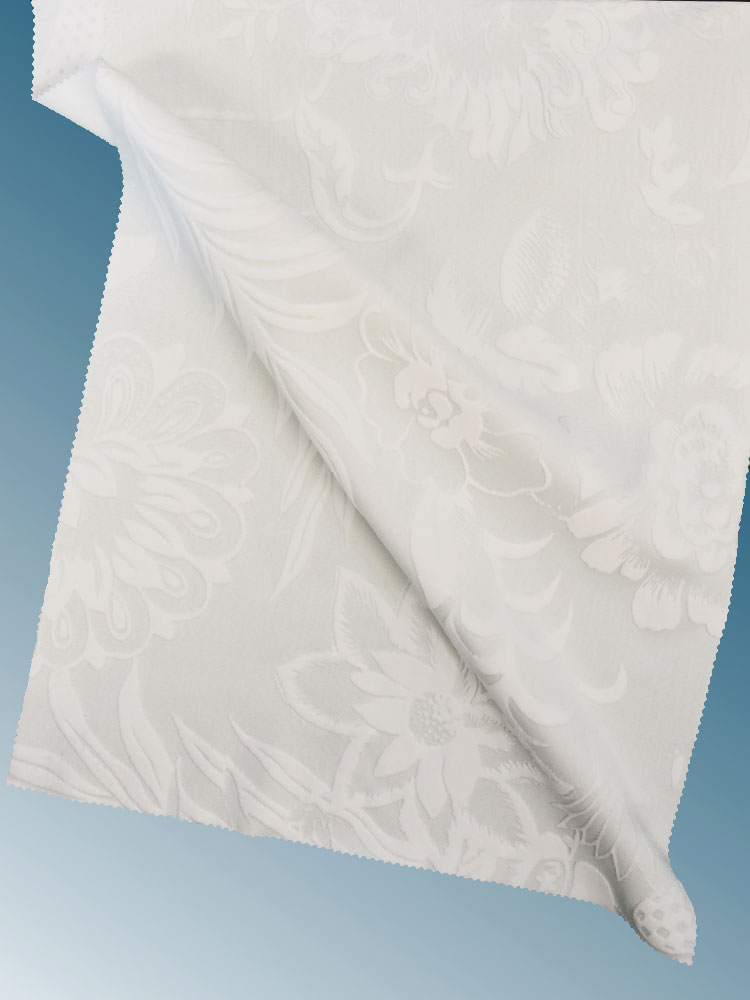 WHITE ON WHITE - L65 B74 LV