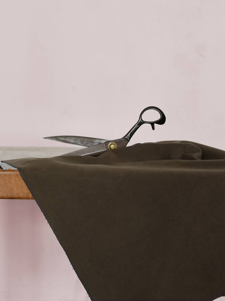 MOLESKIN - 136 000 HF