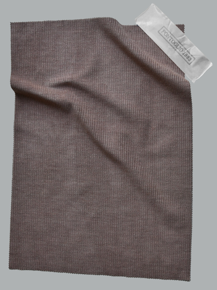 WOOL YARN - W04 000 LV