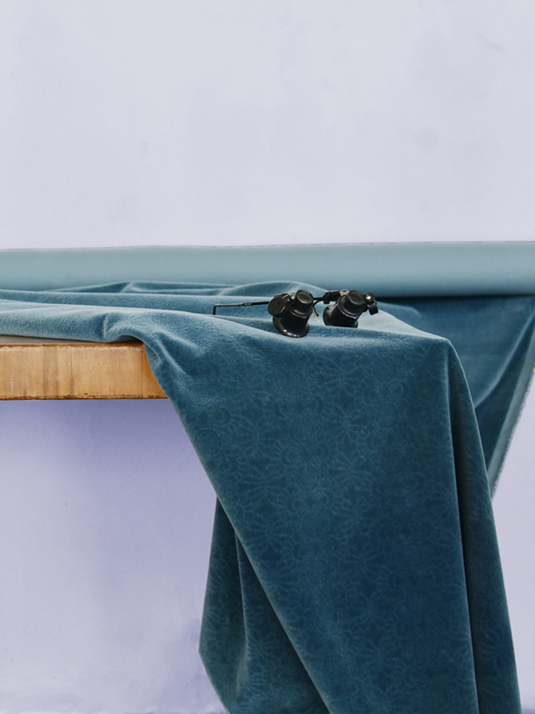 VELVET 3D - 708 791 H0