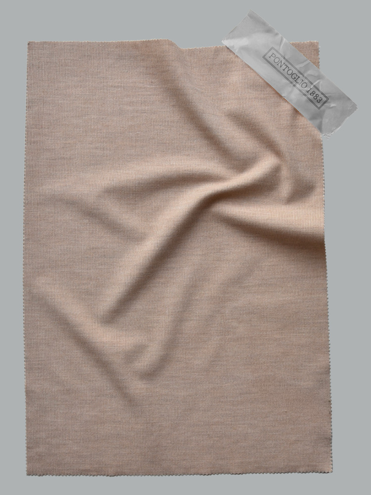 WOOL YARN - W03 000 LV