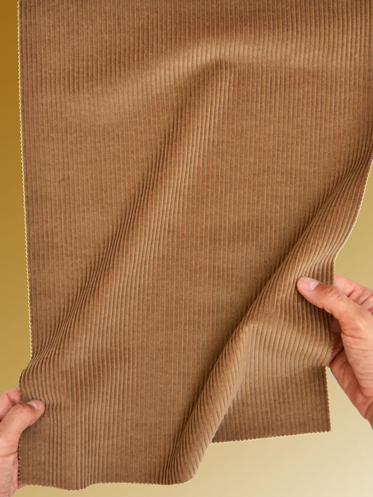 RAW CORDUROY - 284 000 LV