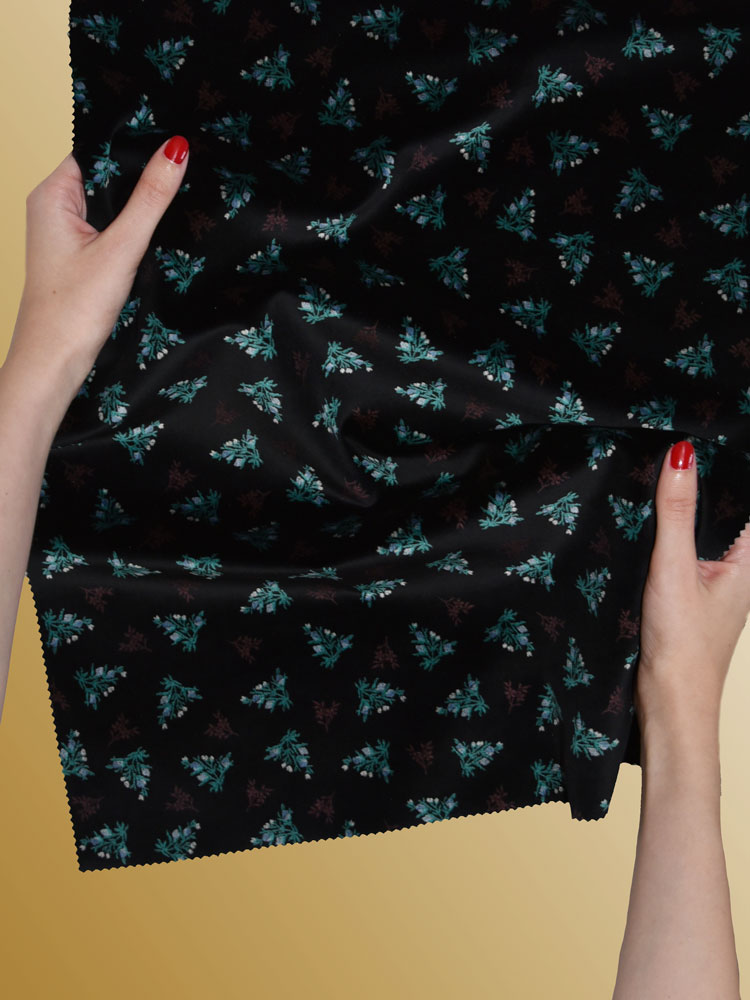 VELVET ROMANTIC FLOWERS - 888 888 LV