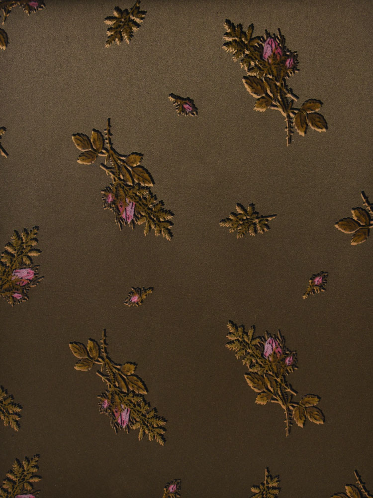 ANTIQUE FLOWER VELVET - 740 F11 N0