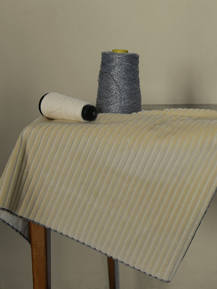 CORDUROY - 800 000 H0