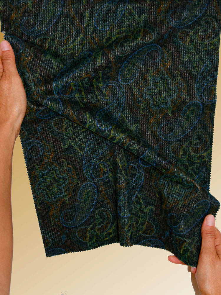 VELVET PAISLEY - 507 N51 A0