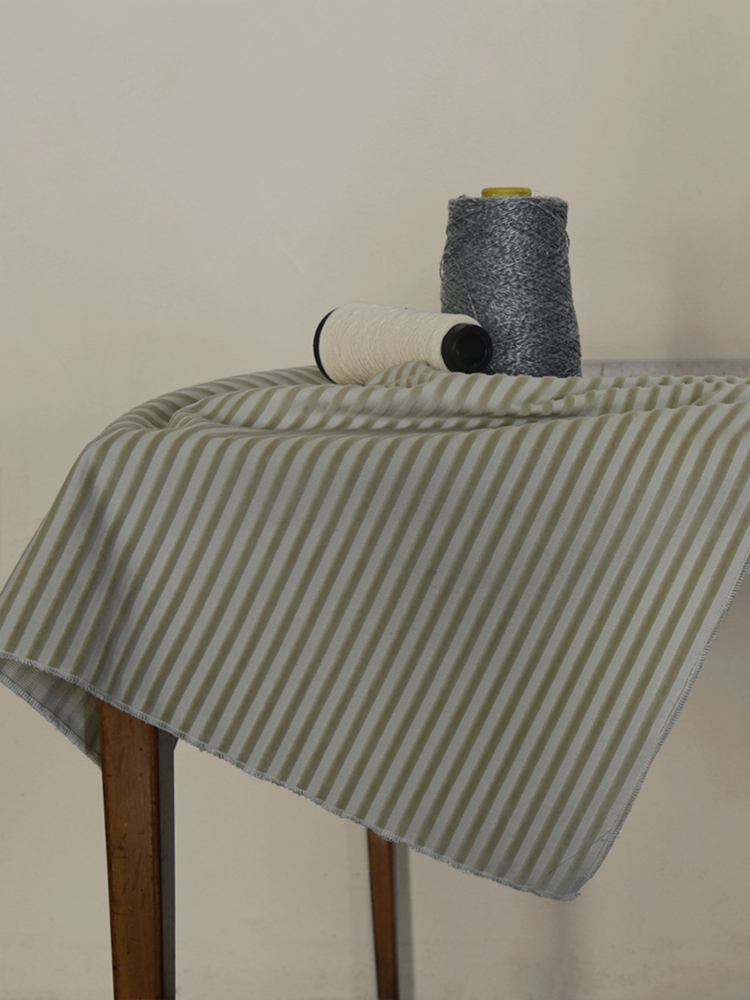 CORDUROY - W43 000 VT