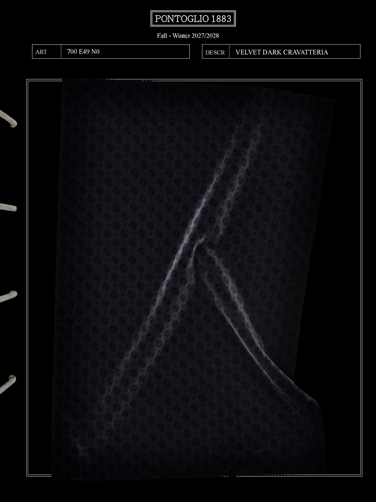 BLACKWATCH - 700 E49 N