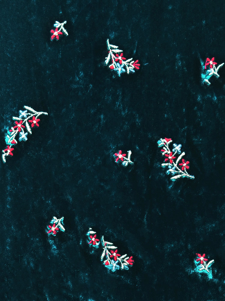 FLOWER & EMBRODERY - L31 R57 LV