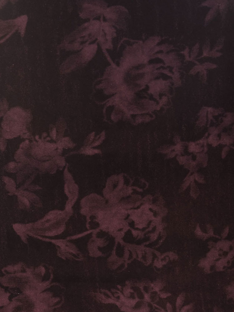 ROMANTIC DARK VELVET - 700 M70 N0