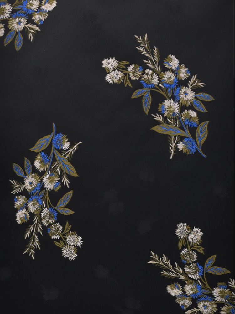 ANTIQUE FLOWER VISCOSE - T15 000 A0